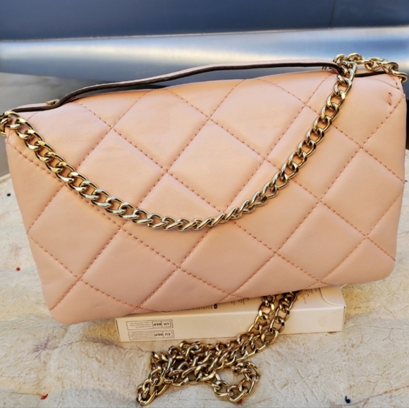 Michael Kors Sloan Pink Quilted Leather Clutch Gold Chain Messenger Crossbody - Picture 4 of 16